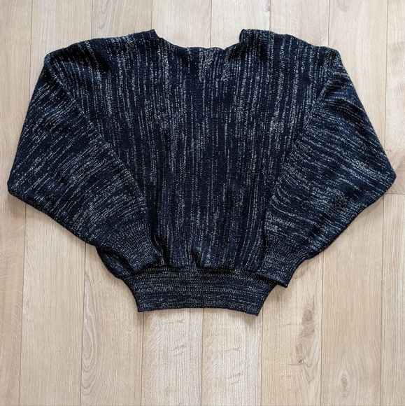 Black & Metallic Gold 1980s Simon Chang Pullover sweater - Picture 4 of 5